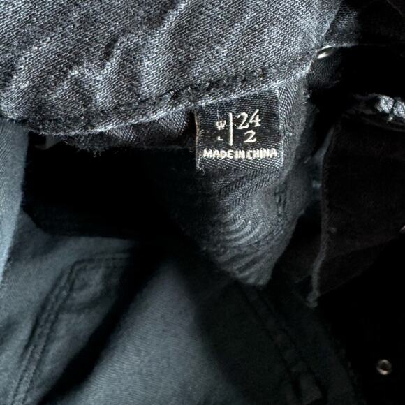 Abercrombie and Fitch Grommet Hem High‎ Rise Jean Shorts Washed Black Womens 2 - Picture 9 of 10